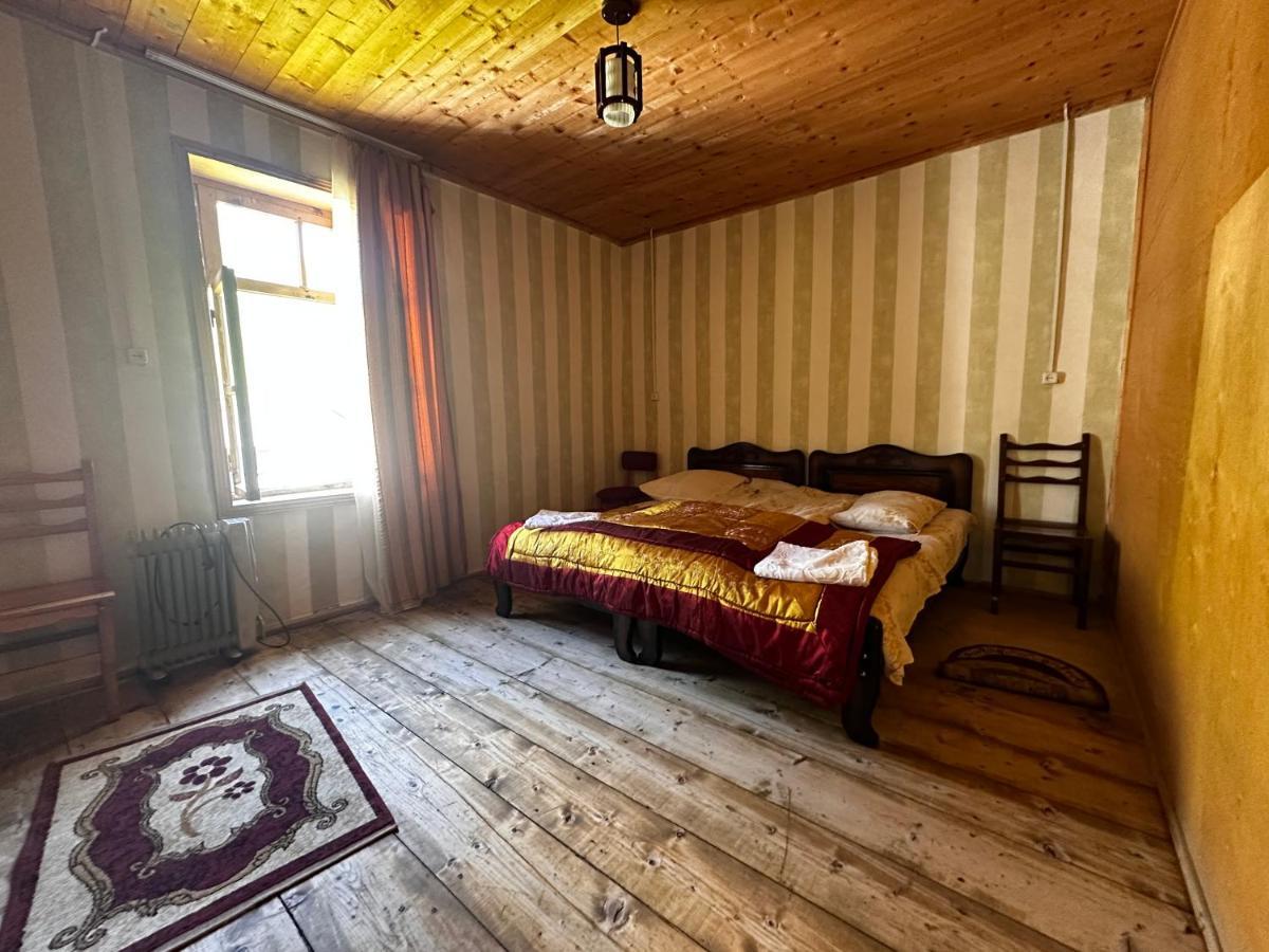 Guesthouse Angelina Ushguli Εξωτερικό φωτογραφία