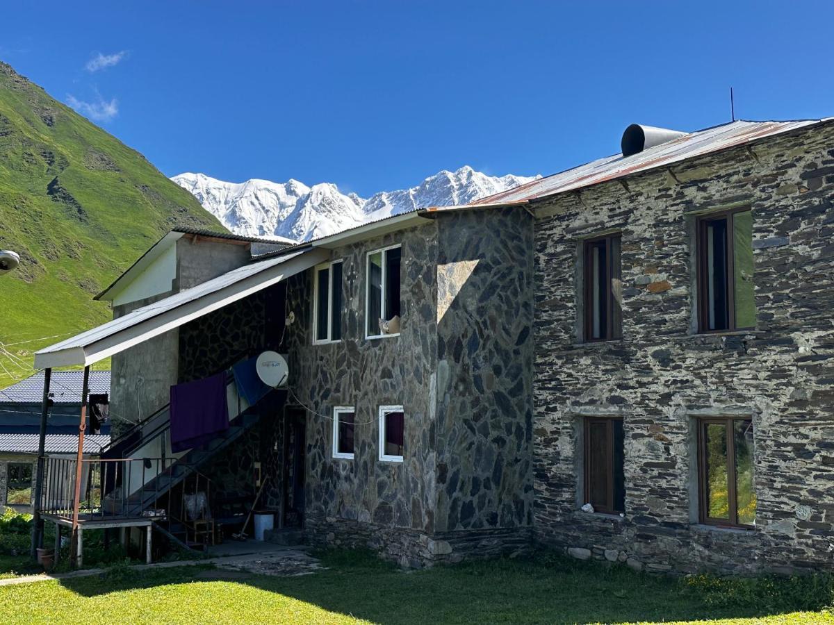 Guesthouse Angelina Ushguli Εξωτερικό φωτογραφία