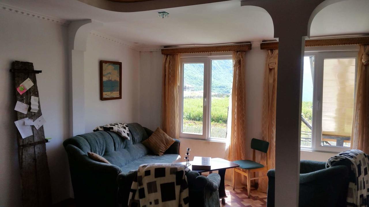 Guesthouse Angelina Ushguli Εξωτερικό φωτογραφία