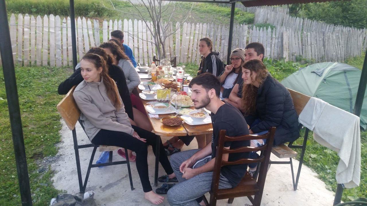 Guesthouse Angelina Ushguli Εξωτερικό φωτογραφία
